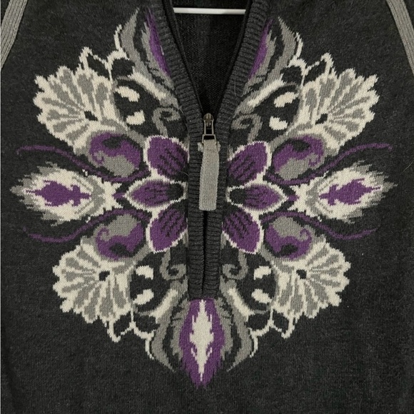 Pullover Knit 1/4 Zip Dark Gray Purple Floral Sweater - Picture 5 of 7